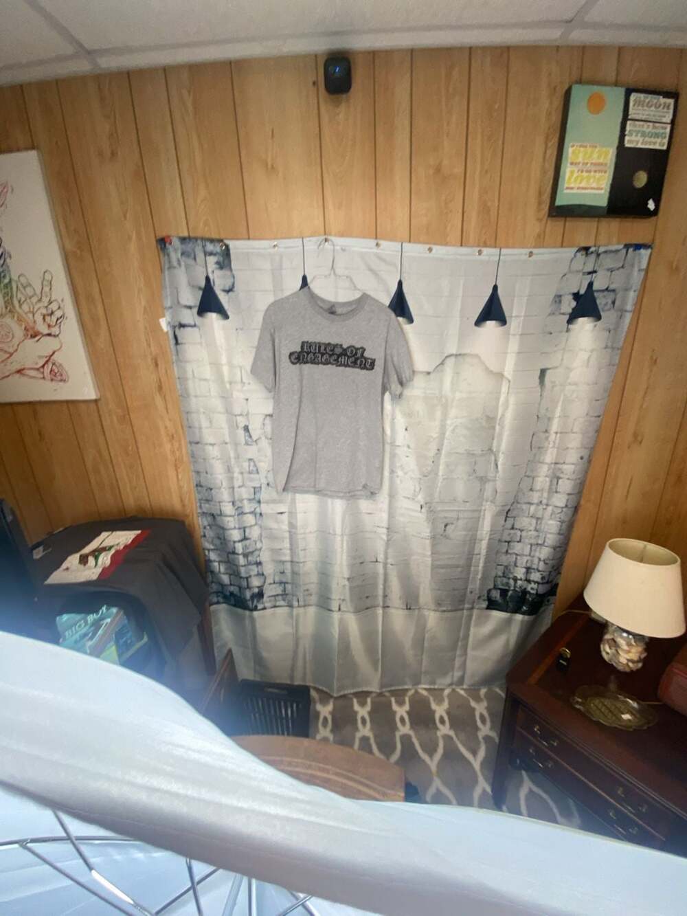 Gildan Rules Of Engagement Graphic T-Shirt Size M Grey